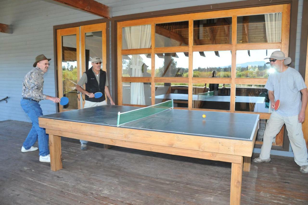 Bend-Sunriver Camping Resort Wheelchair Accessible Yurt 13 المظهر الخارجي الصورة